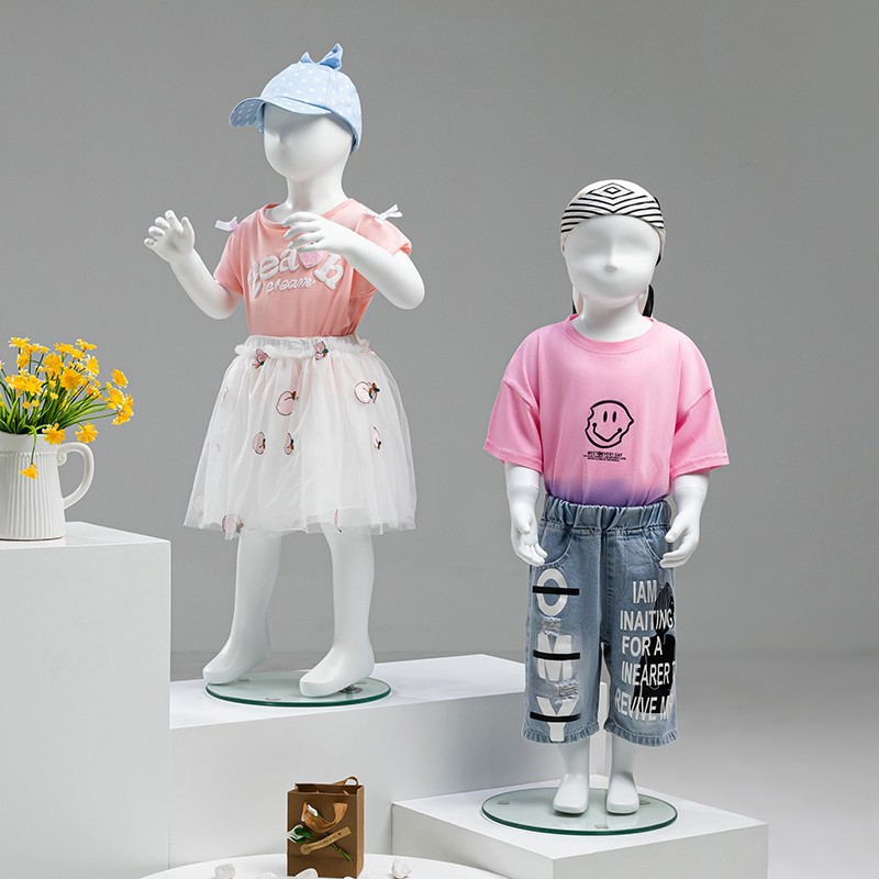 Modelos infantis para exibição - Baby Clothing Model avaliação e preço